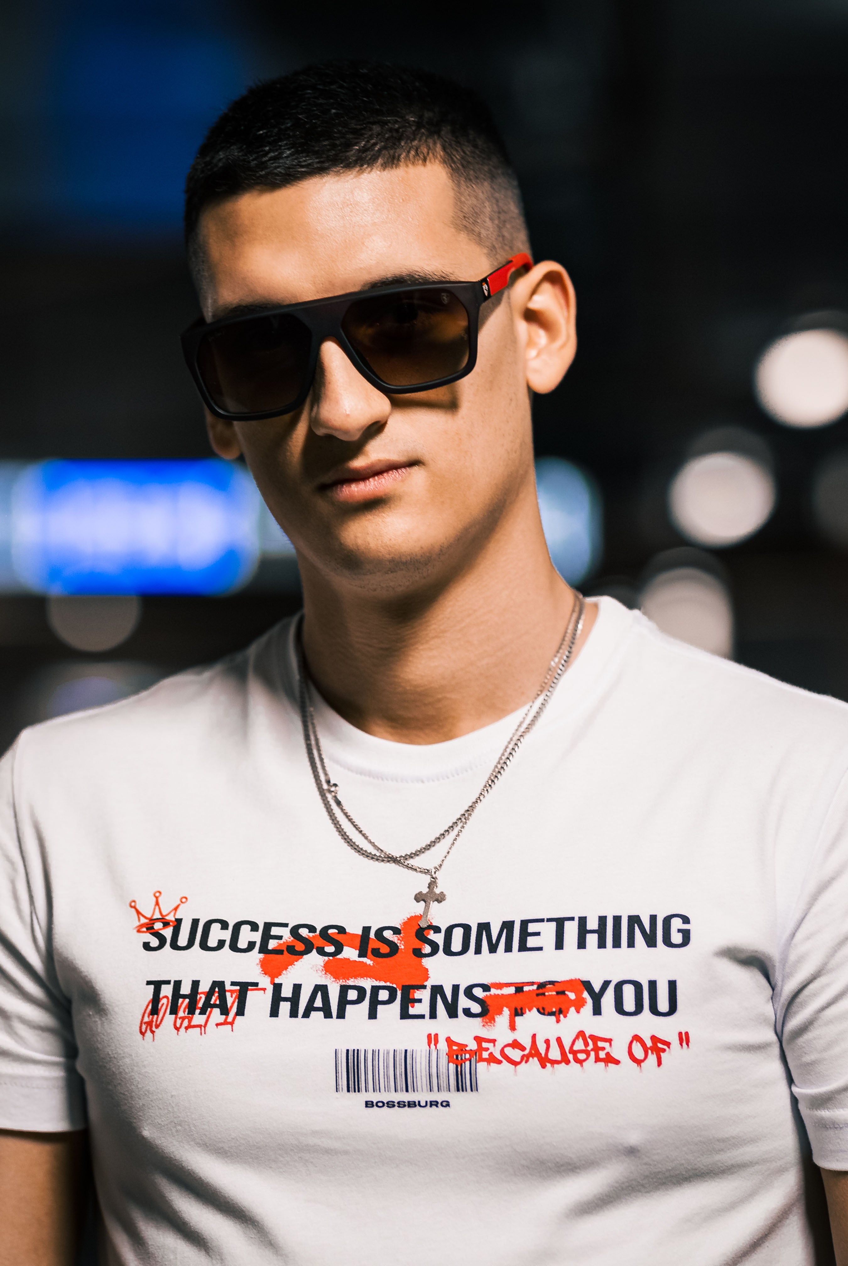 SUCCESS T-SHIRT
